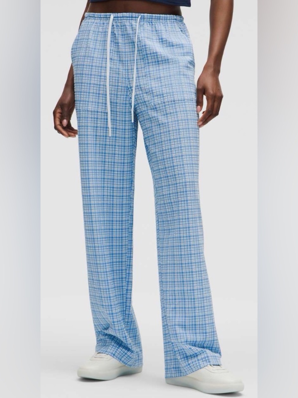 Lululemon Seersucker Check Mid-Rise
Pull-On Pant, Blue/White, sz M